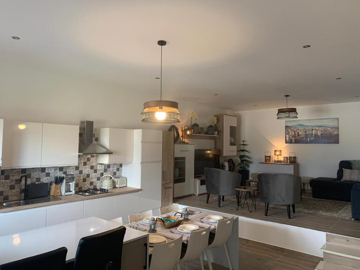 La Dolce Vita Apartment Posedarje Extérieur photo
