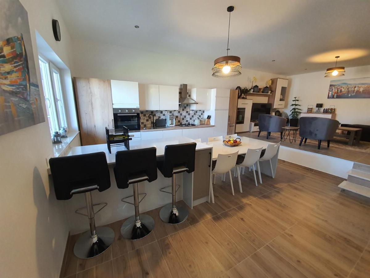 La Dolce Vita Apartment Posedarje Extérieur photo